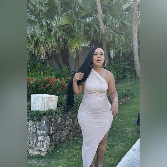 Vacation, beige, one shoulder goddess dress Large - Picture 2 of 6